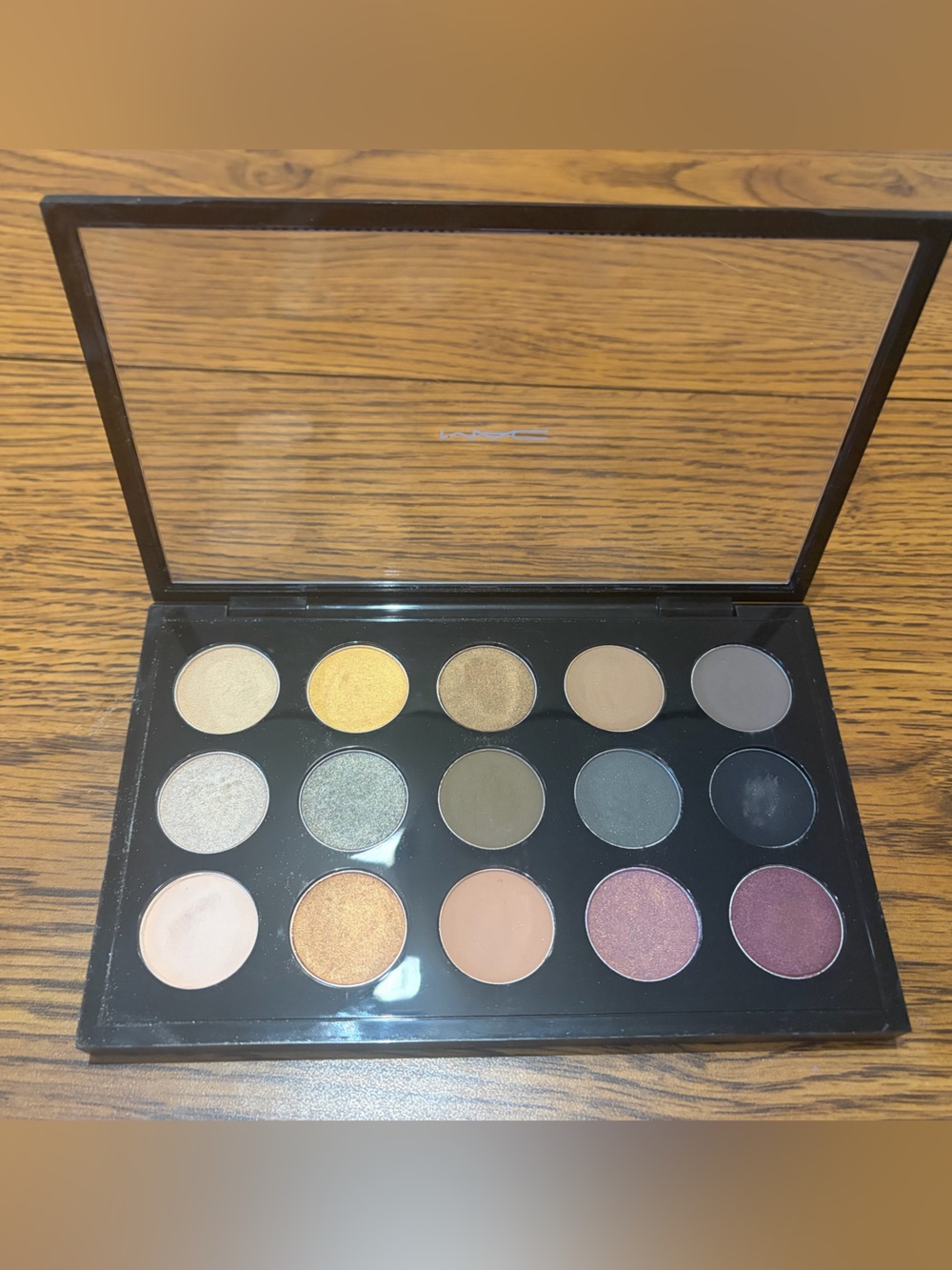 MAC Eyeshadow Palette x 15
